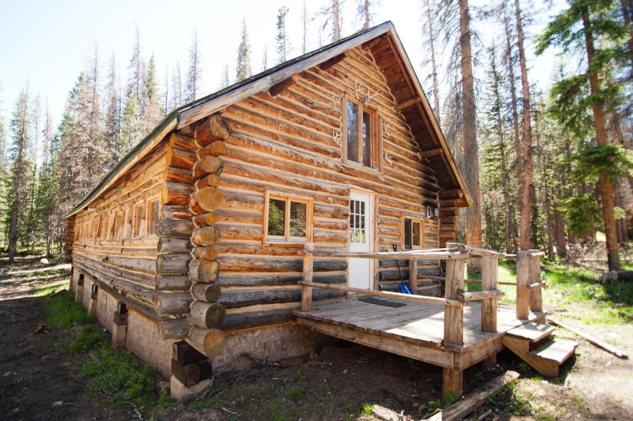 Snowy Mountain Lodge Centennial Exteriör bild