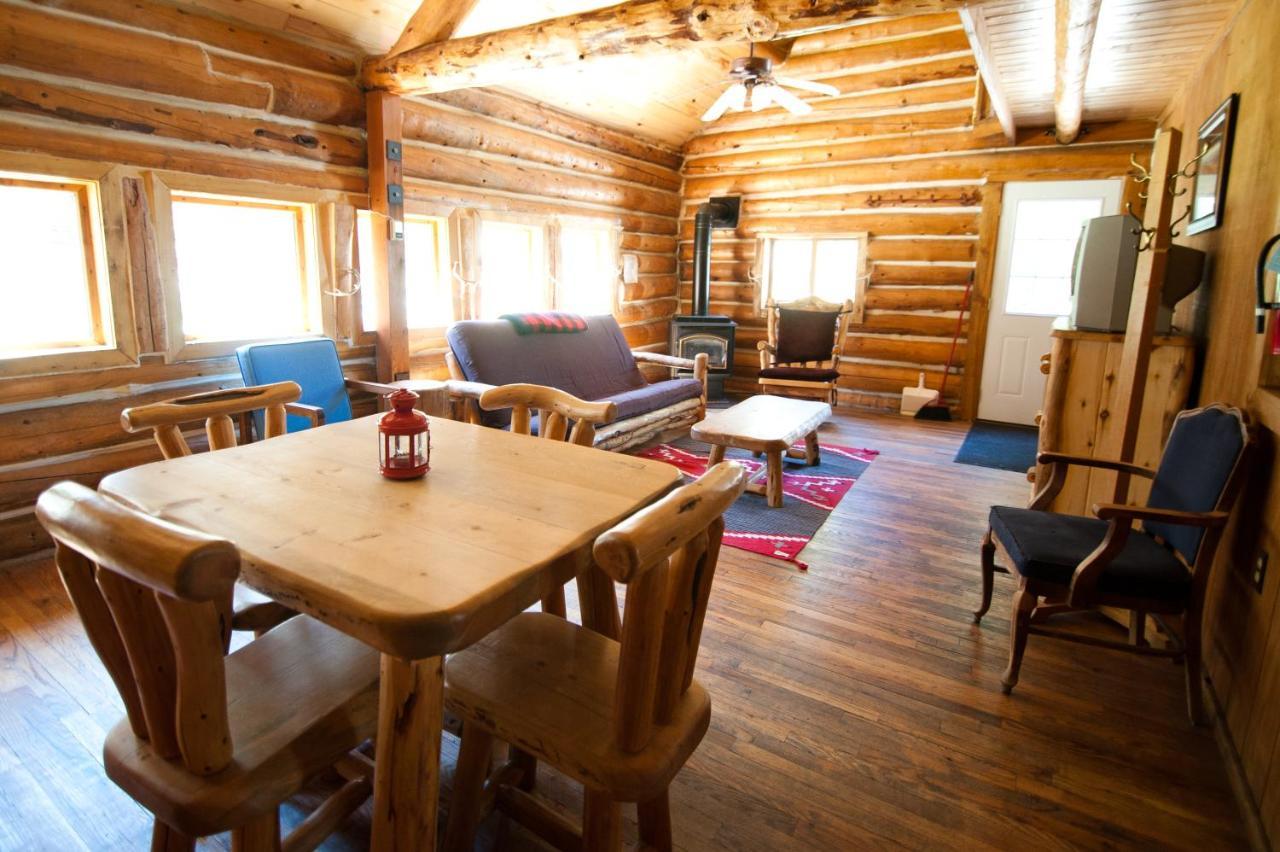 Snowy Mountain Lodge Centennial Exteriör bild
